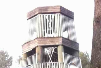 Der mysteriöse Kletterturm